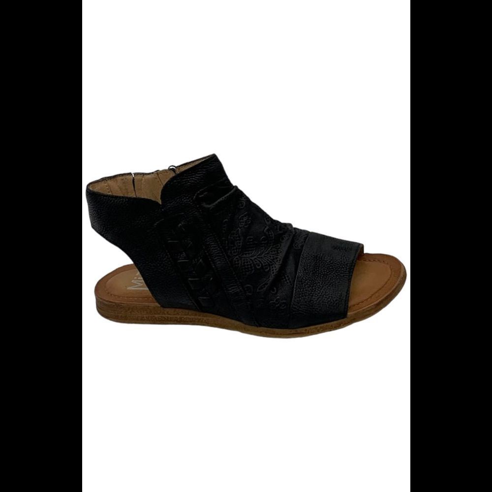 Miz Mooz Wide Width Leather Ruched Sandals Black - Medium